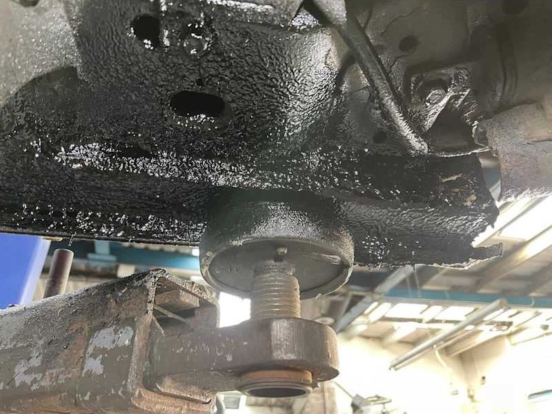 Jacking point under a vehicle